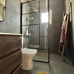 Apartamento Modern 2br Steps From The Sea Limassol