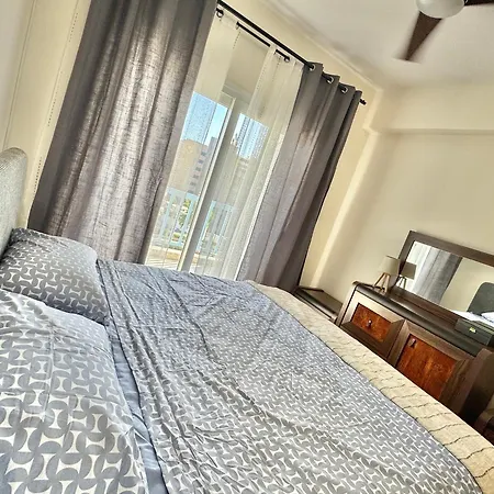 Modern 2br Steps From The Sea * Limassol