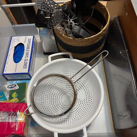 Modern 2br Steps From The Sea *