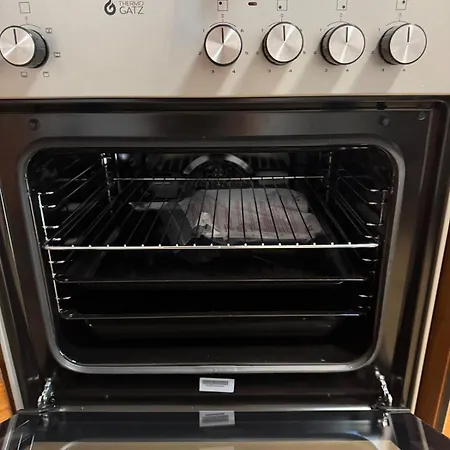 Modern 2br Steps From The Sea 公寓 *