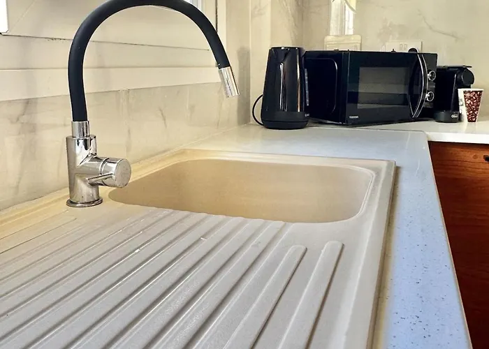 アパート Modern 2br Steps From The Sea リマソール