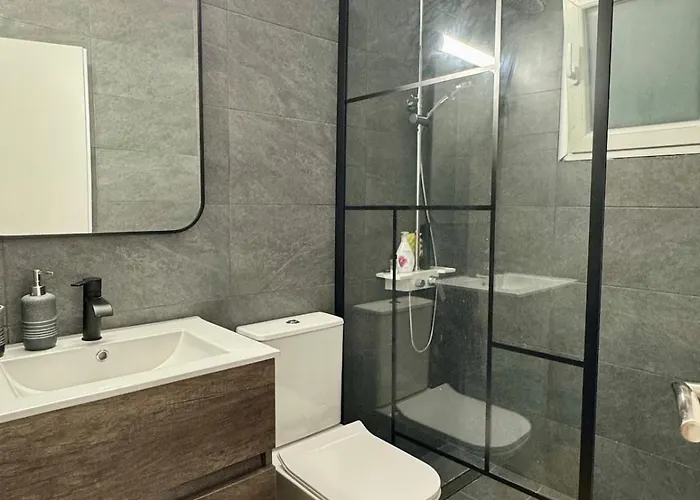 アパート Modern 2br Steps From The Sea